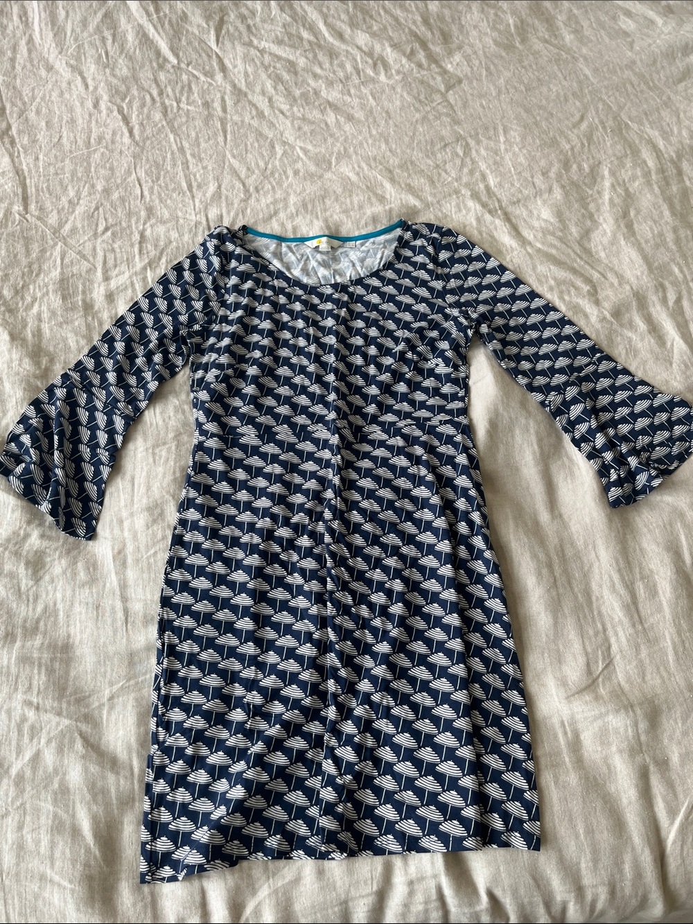Boden Navy and White Umbrella Print 3/4 Bell Sleeve Mini Dress.